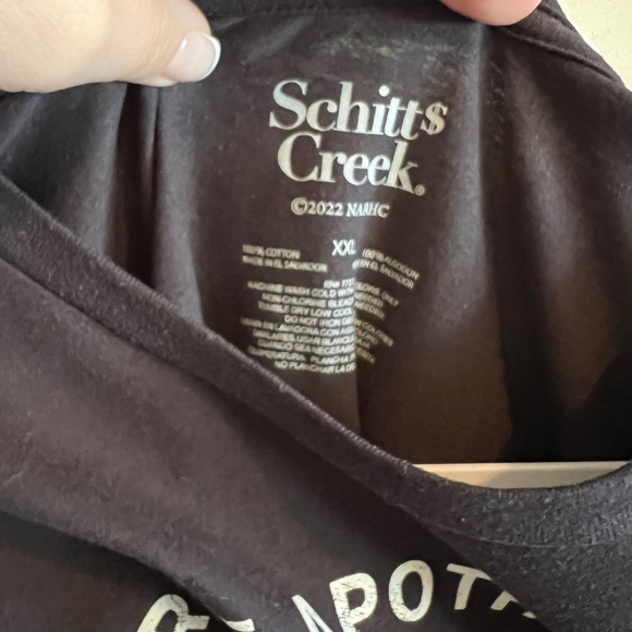 Schitts Creek T-shirt - Target XXL - Picture 2 of 3